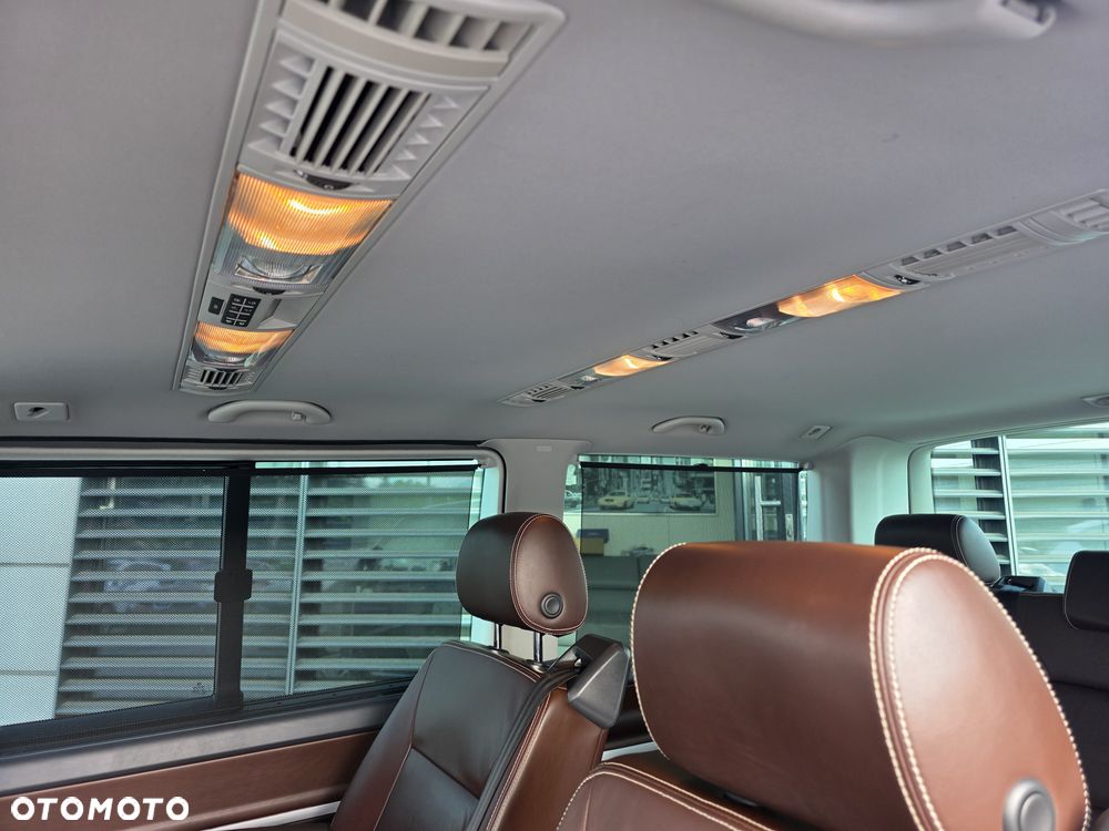 Volkswagen Multivan - 14
