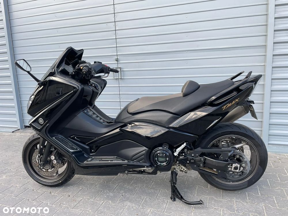 Yamaha Tmax - 8