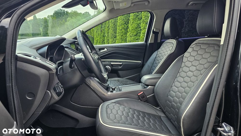 Ford Kuga 2.0 TDCi 2x4 Vignale - 11