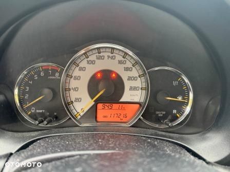 Toyota Yaris 1.33 Trend - 10