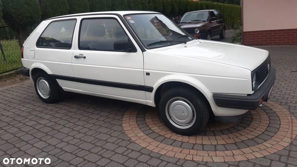 Volkswagen Golf - 9