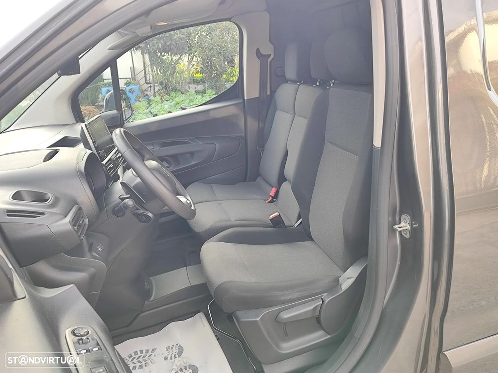 Citroën Berlingo 3 lug Automática 130 CV full extras - 16