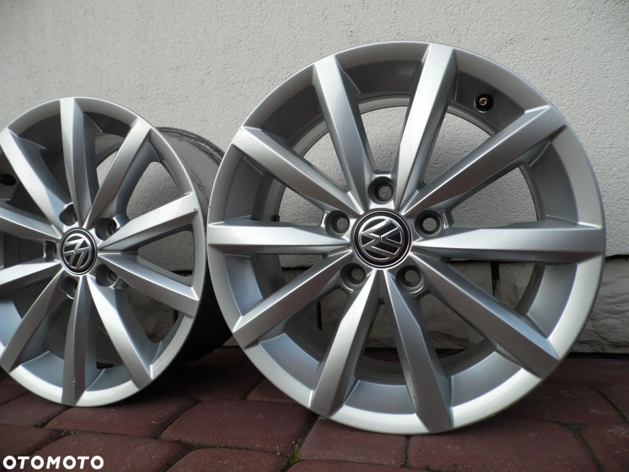 Felgi 16'' 5x112 VW 5G0 Caddy Golf Jetta Touran - 1