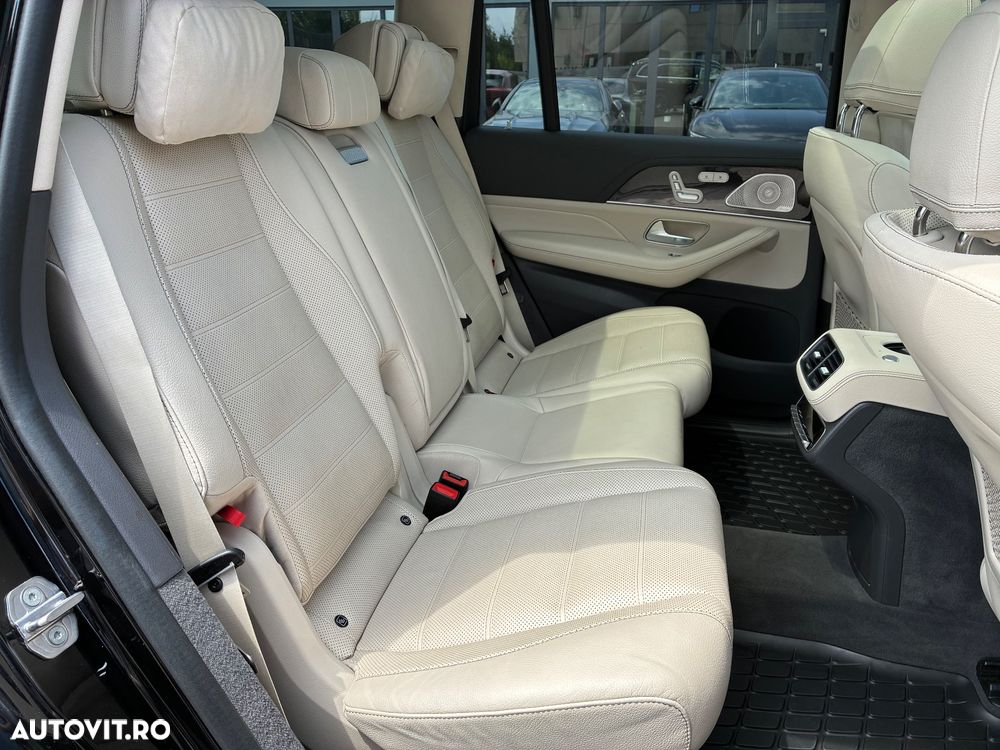 Mercedes-Benz GLS - 24