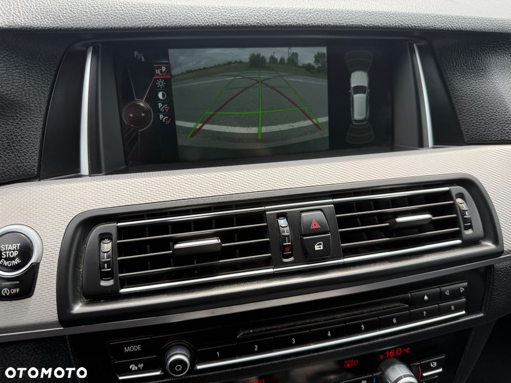 BMW Seria 5 525d Sport-Aut Luxury Line - 20
