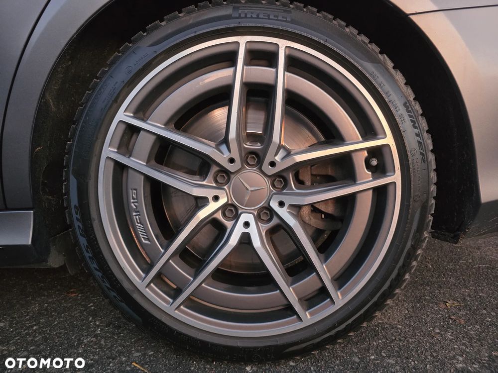 Mercedes-Benz Klasa E AMG 53 4-Matic+ - 7