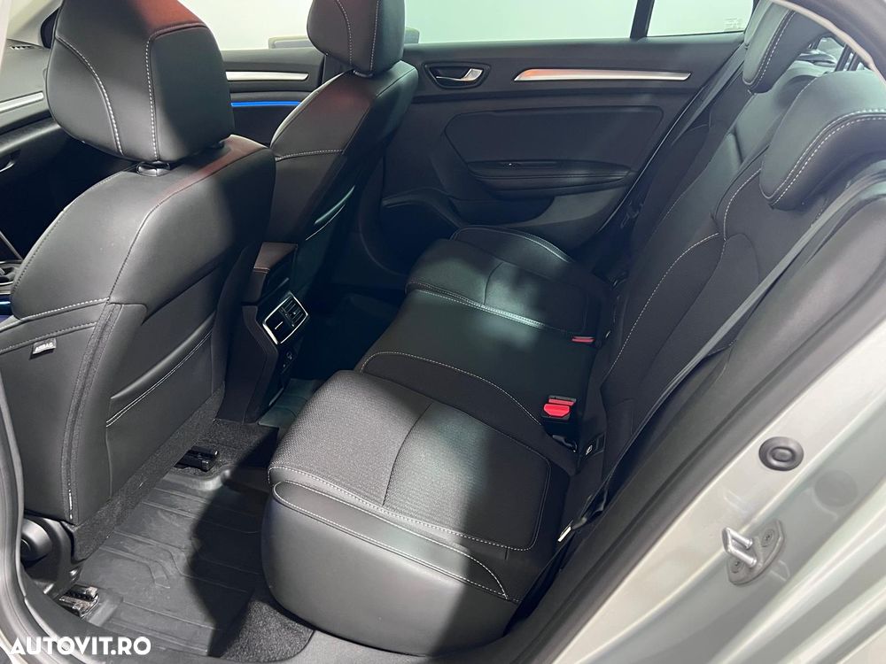Renault Megane TCe 140 GPF EDC Techno - 12