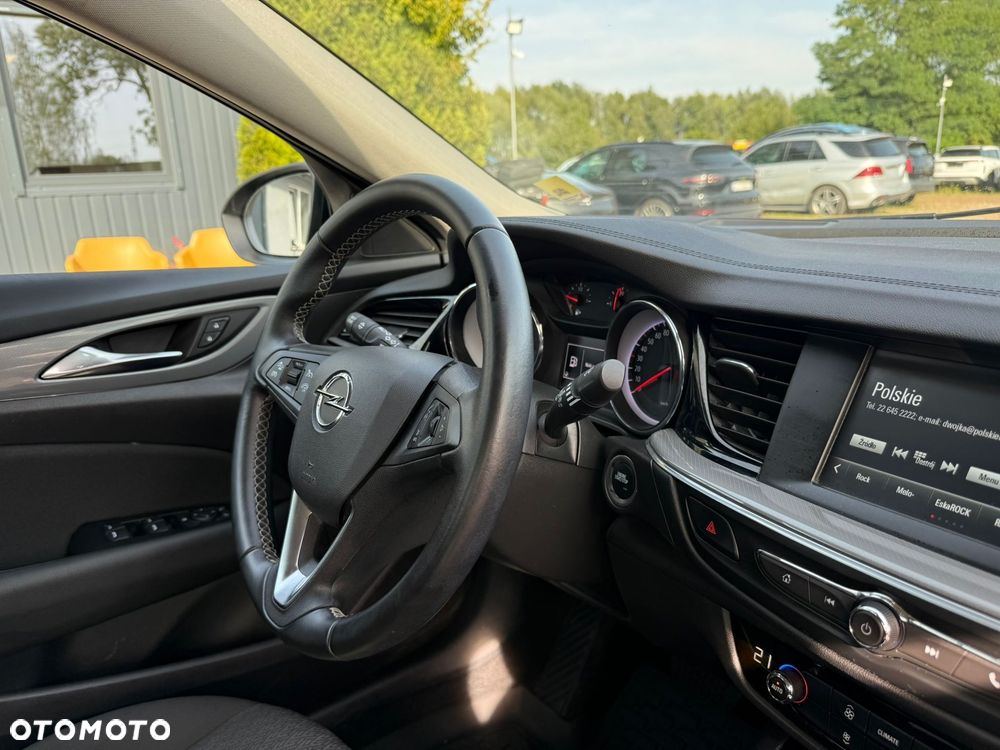 Opel Insignia 1.5 T Enjoy S&S - 16