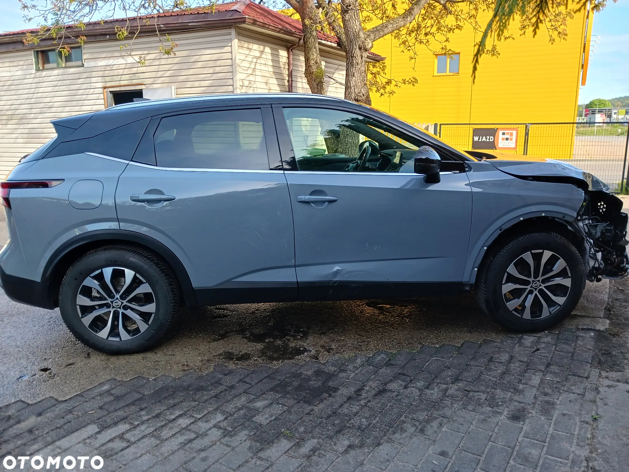 Nissan Qashqai - 4