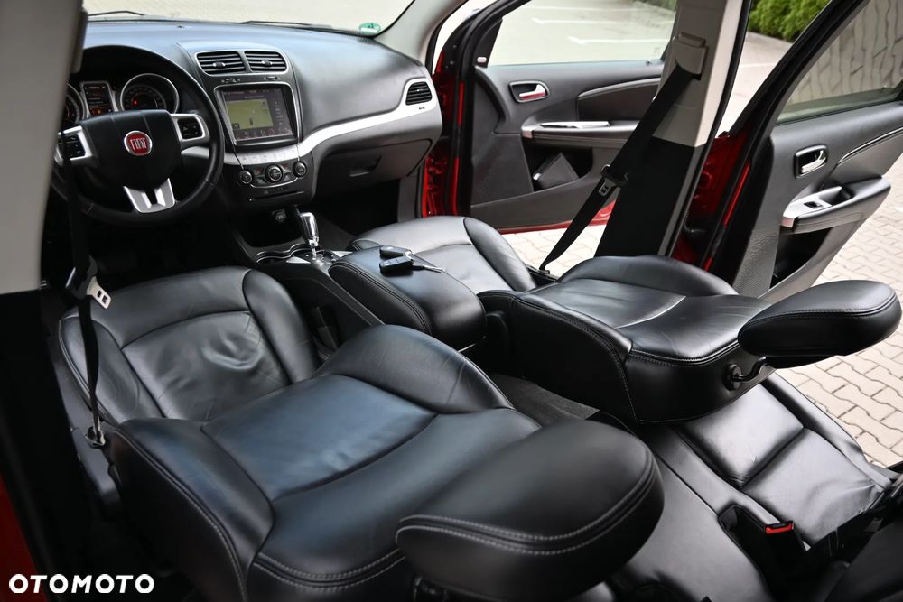 Fiat Freemont 2.0 Multijet 16V DPF Automatik Allrad Black Code - 36