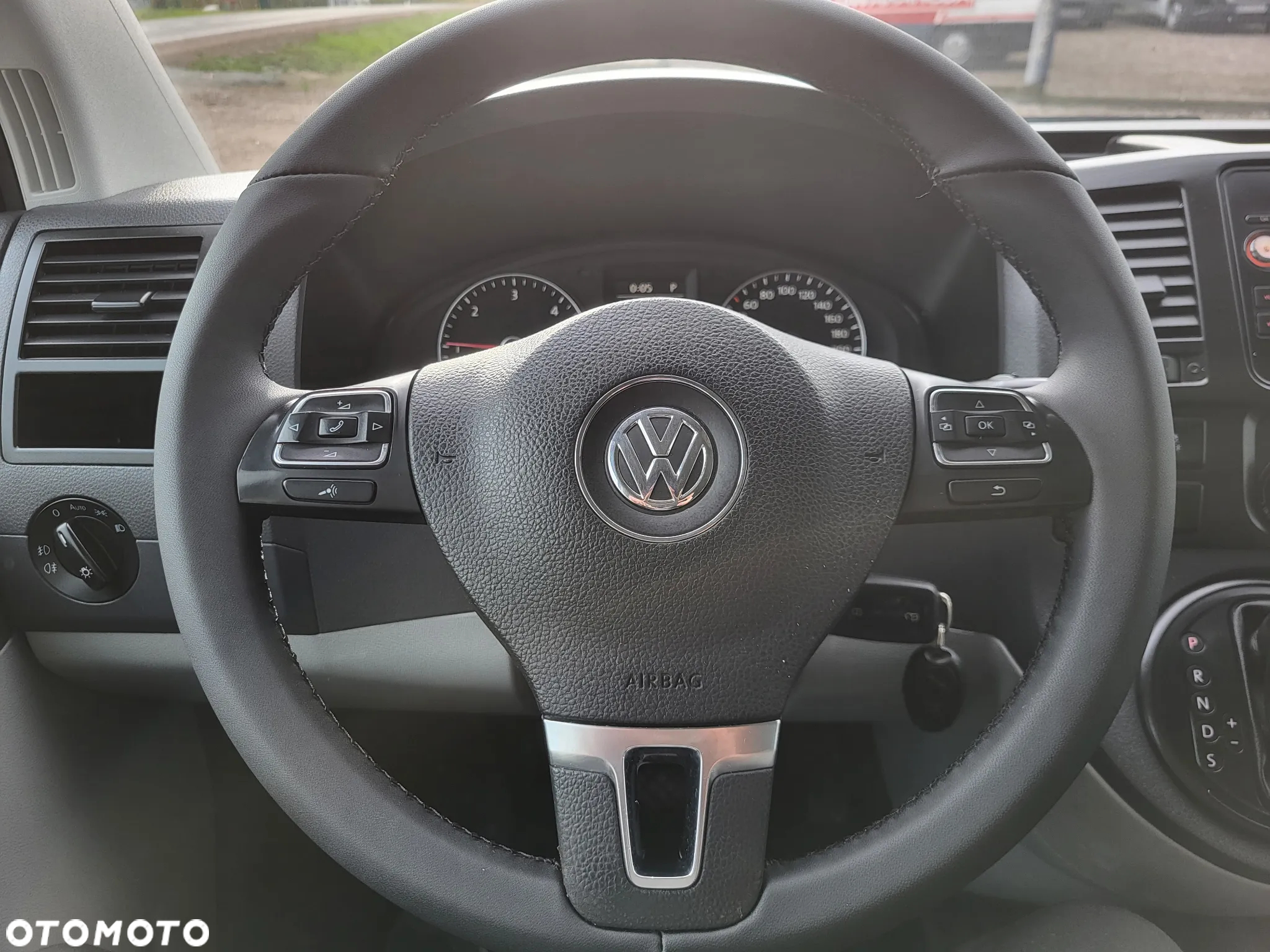 Volkswagen Transporter T5 DSG Doka Lang Comfortline - 18