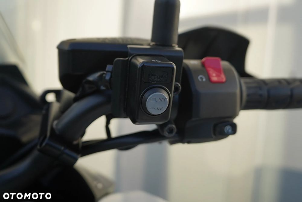 Kawasaki Versys 650 - 21