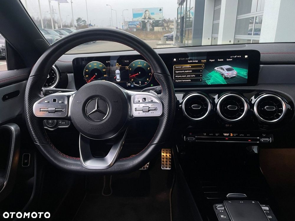 Mercedes-Benz CLA - 8