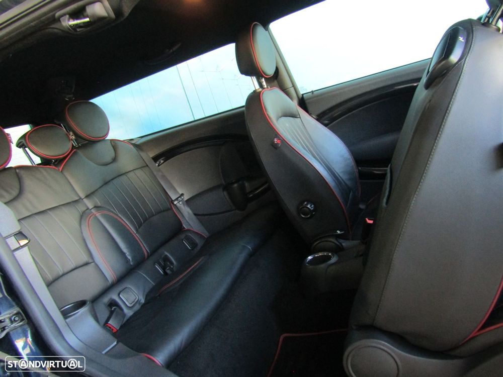 MINI Clubman Cooper D Hampton - 13