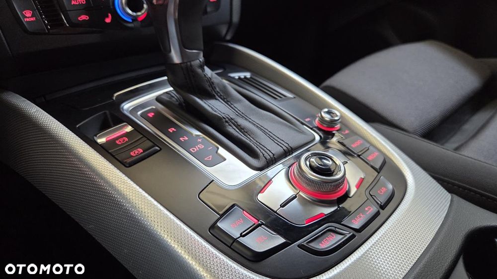 Audi Q5 2.0 TDI Quattro S tronic - 23