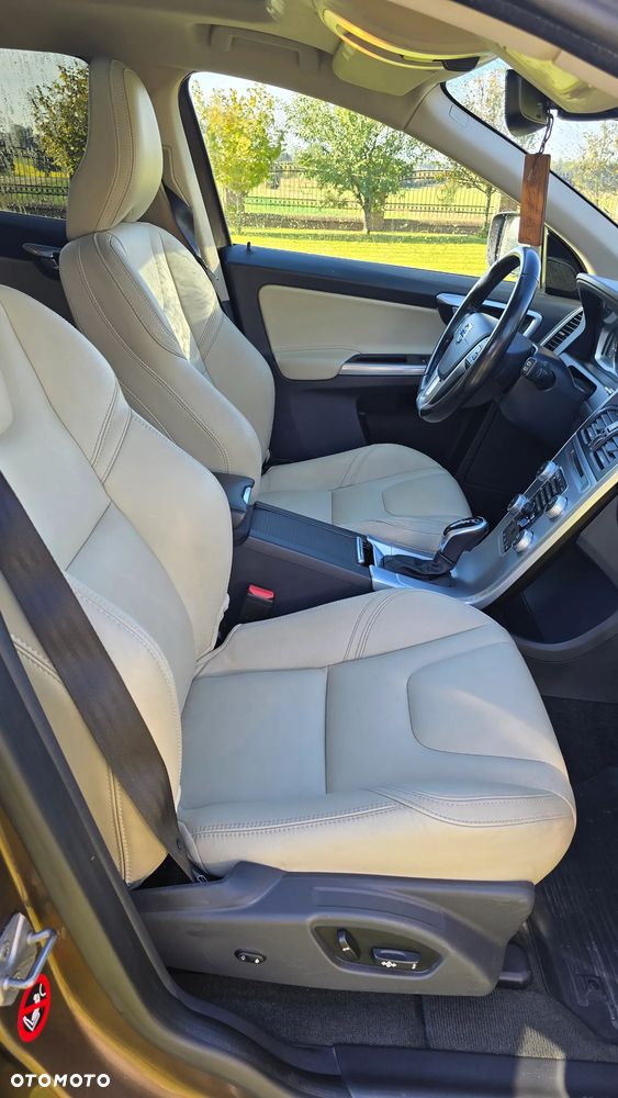 Volvo XC 60 - 15