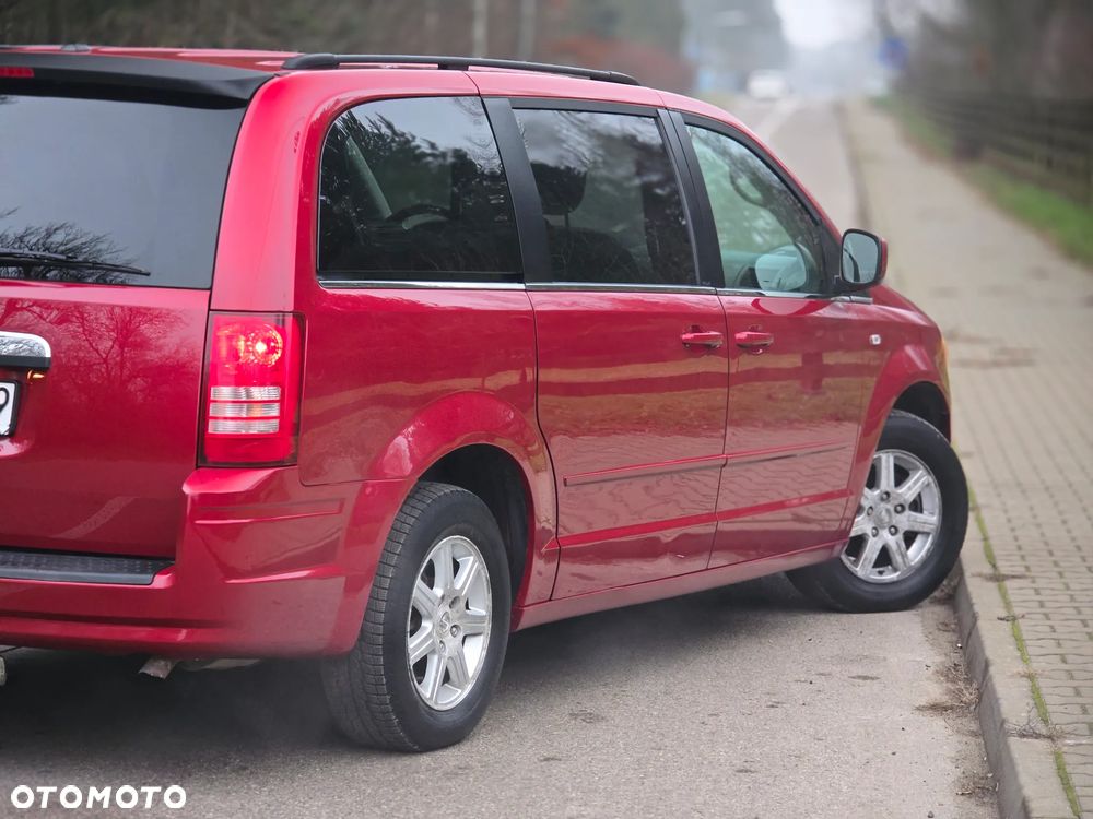 Chrysler Town & Country 3.8 Touring - 37