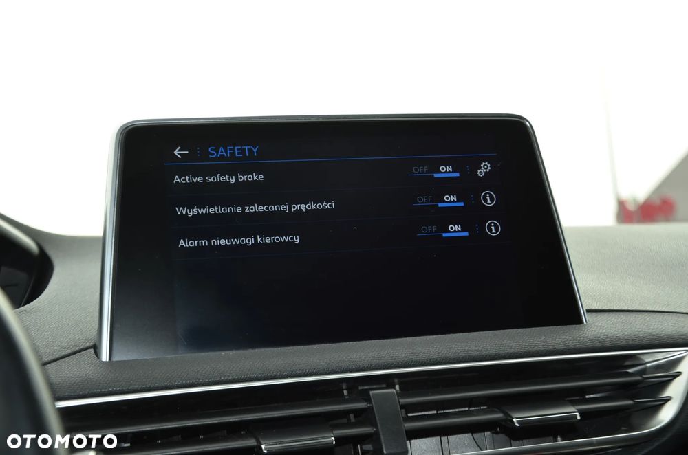 Peugeot 5008 BlueHDi 130 EAT8 Allure - 29