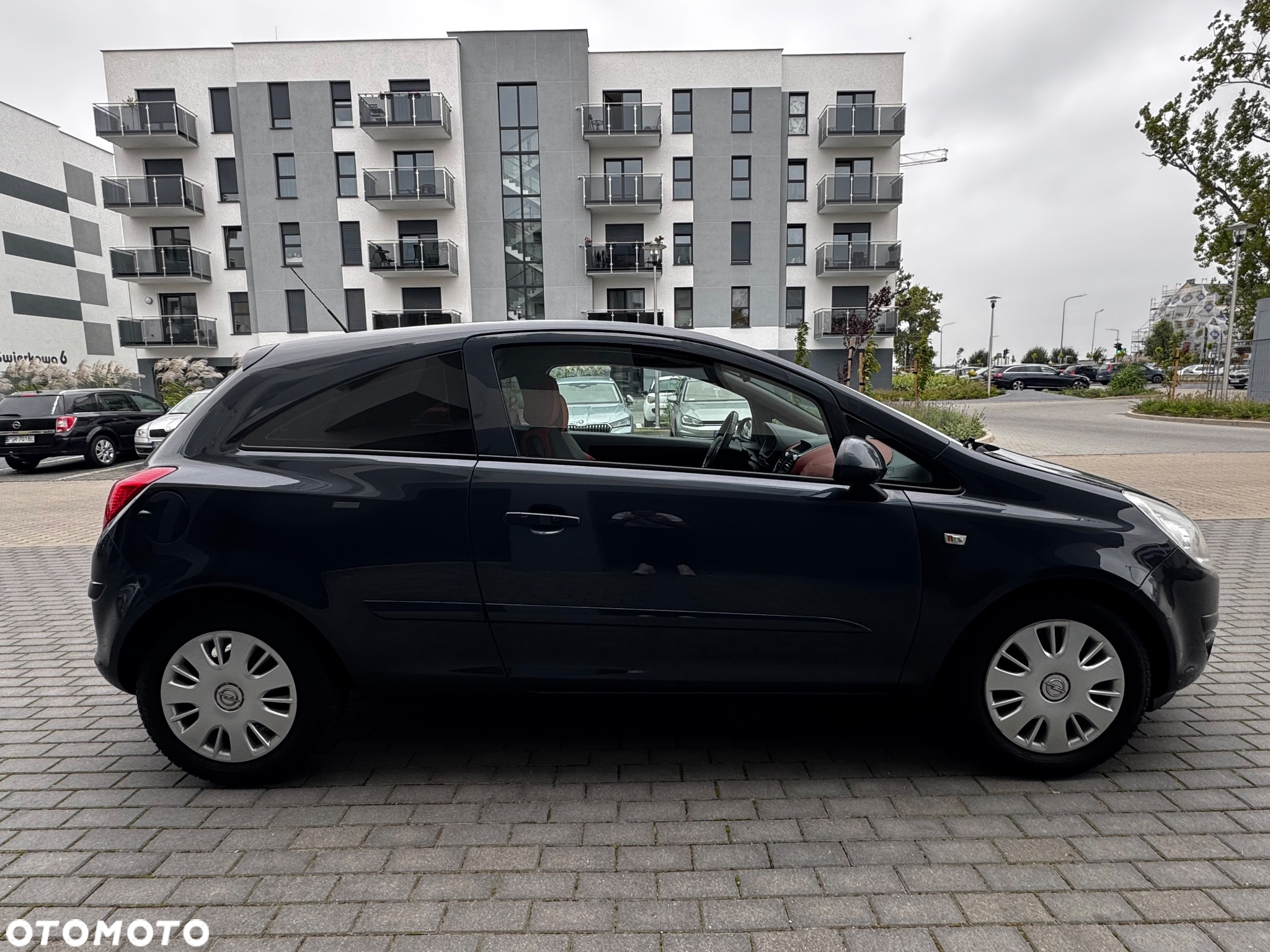 Opel Corsa 1.2 16V Cosmo - 5