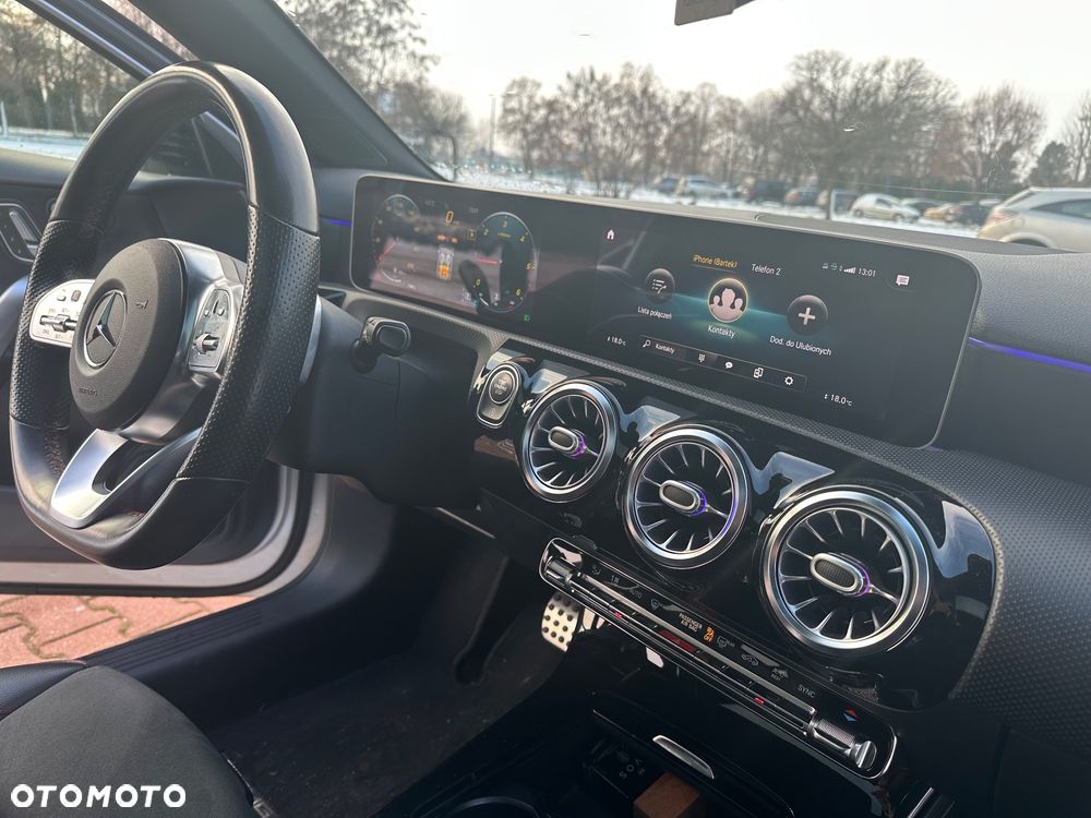 Mercedes-Benz Klasa A 180 d AMG Line 7G-DCT - 11