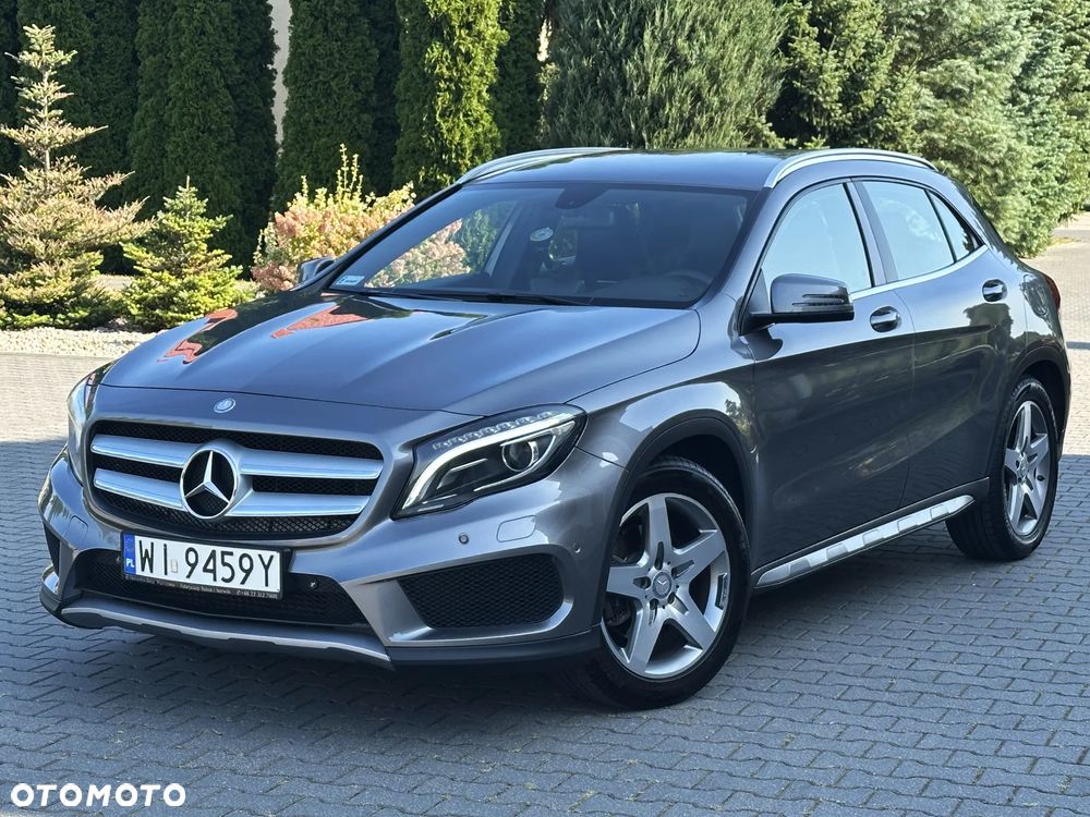 Mercedes-Benz GLA 250 7G-DCT - 7