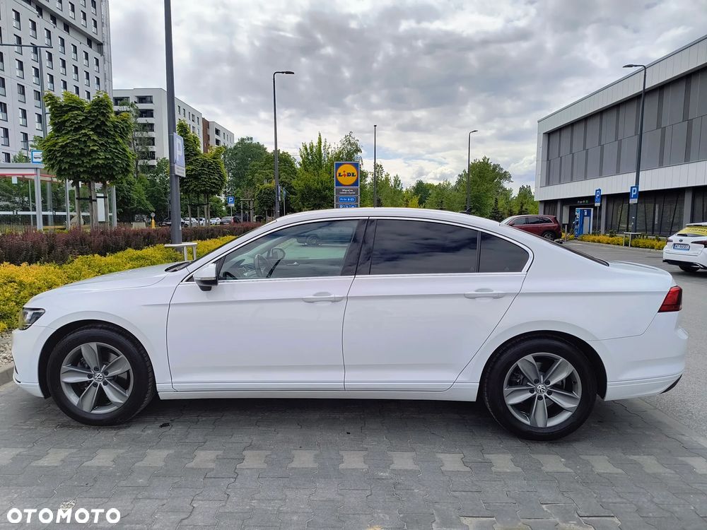 Volkswagen Passat 1.5 TSI EVO Business - 5