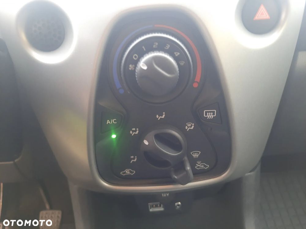 Toyota Aygo - 14
