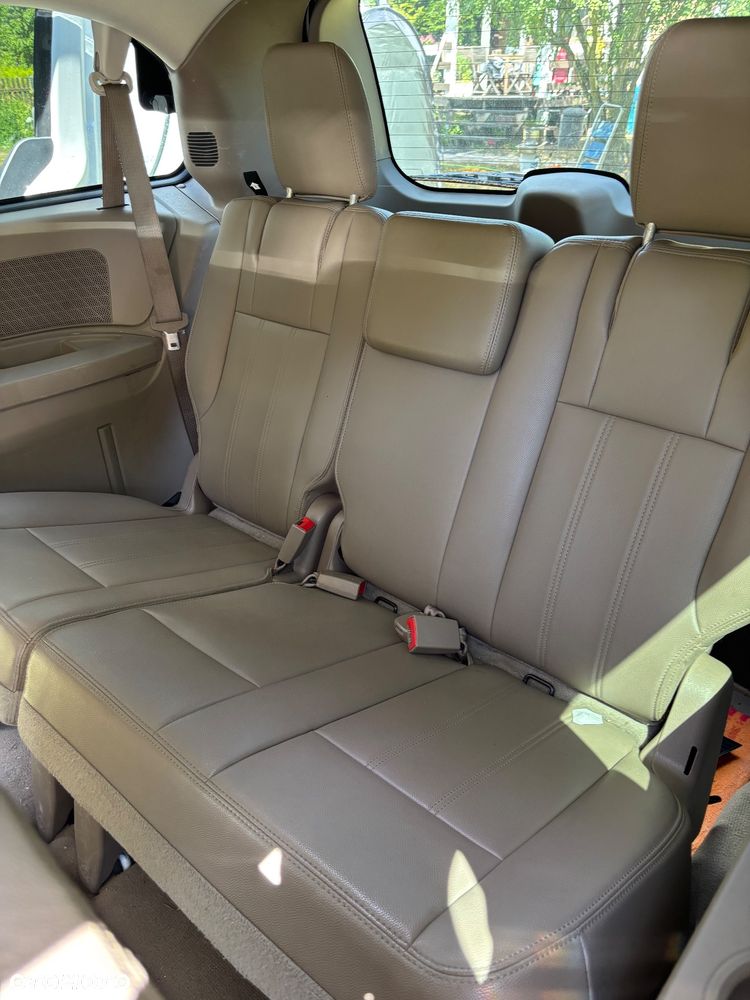 Chrysler Town & Country 3.6 Touring - 10