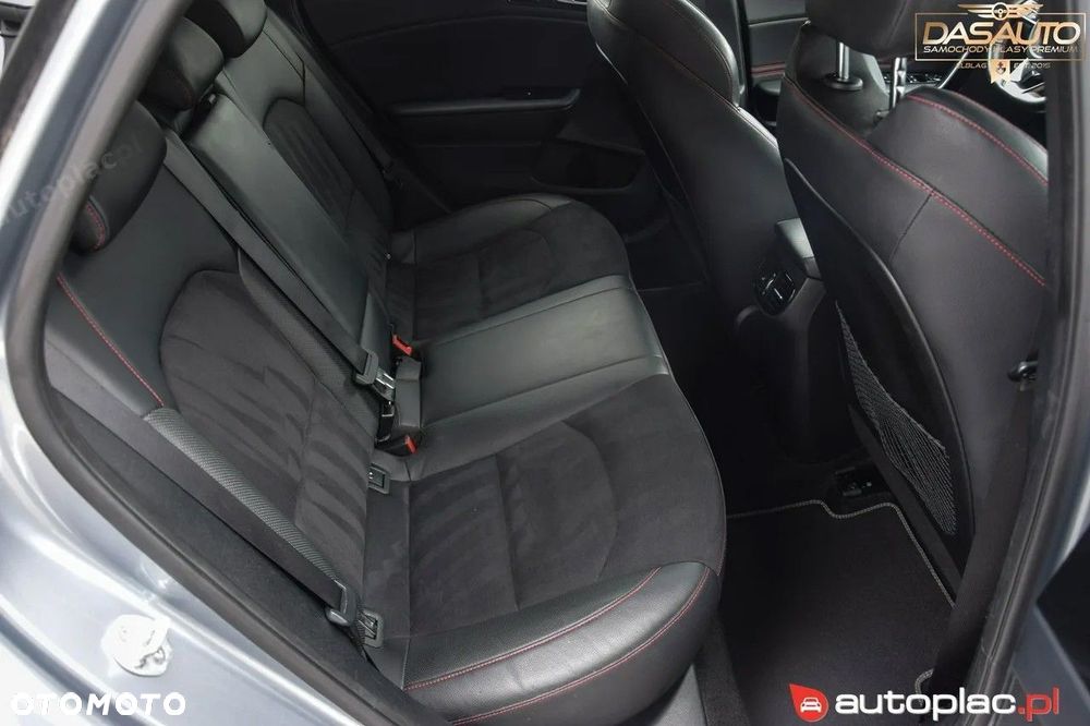 Kia ProCeed 1.6 T-GDI DCT7 OPF GT - 32