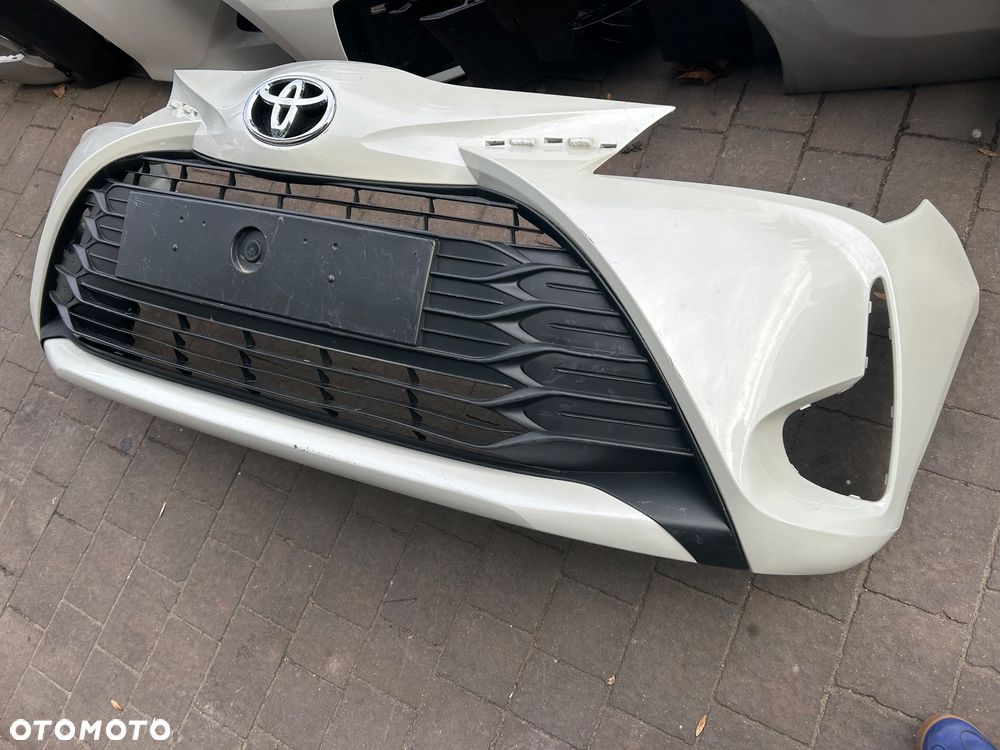 TOYOTA YARIS III LIFT 18-21 ZDERZAK PRZÓD  040 PERLA ORG - 2