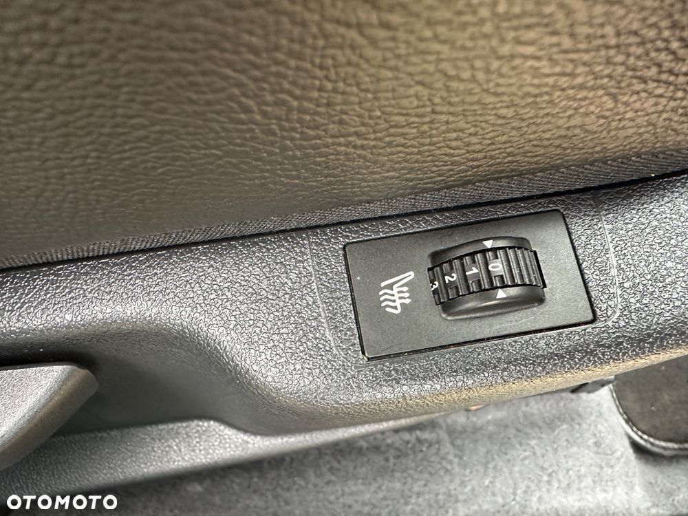 Peugeot 3008 PureTech 130 Stop & Start GPF Allure Pack - 33