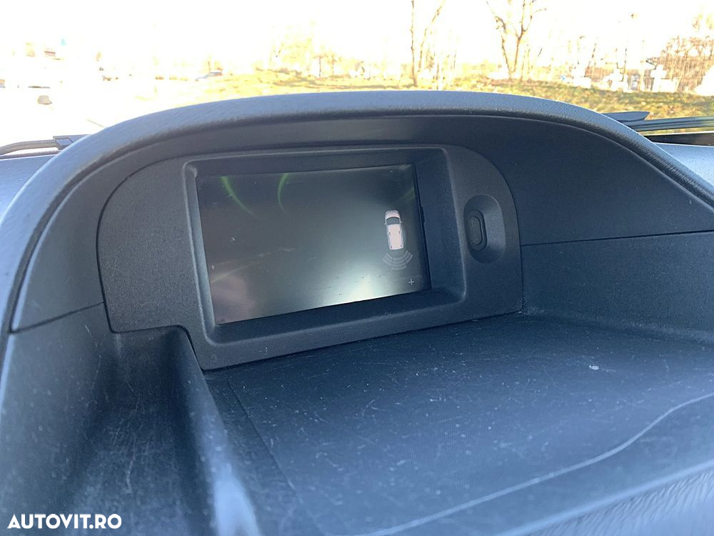 Renault Kangoo dCi 90 FAP Grand - 20