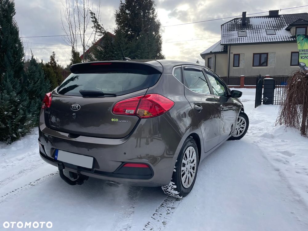 Kia Ceed 1.6 GDI Business Line - 4