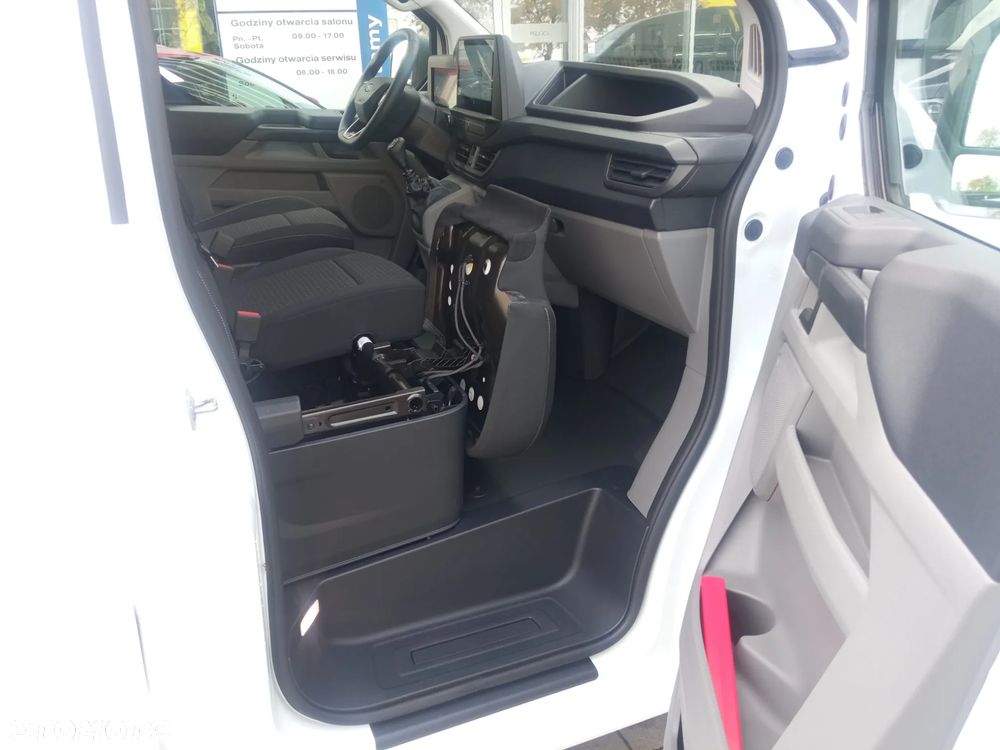 Ford Transit - 15