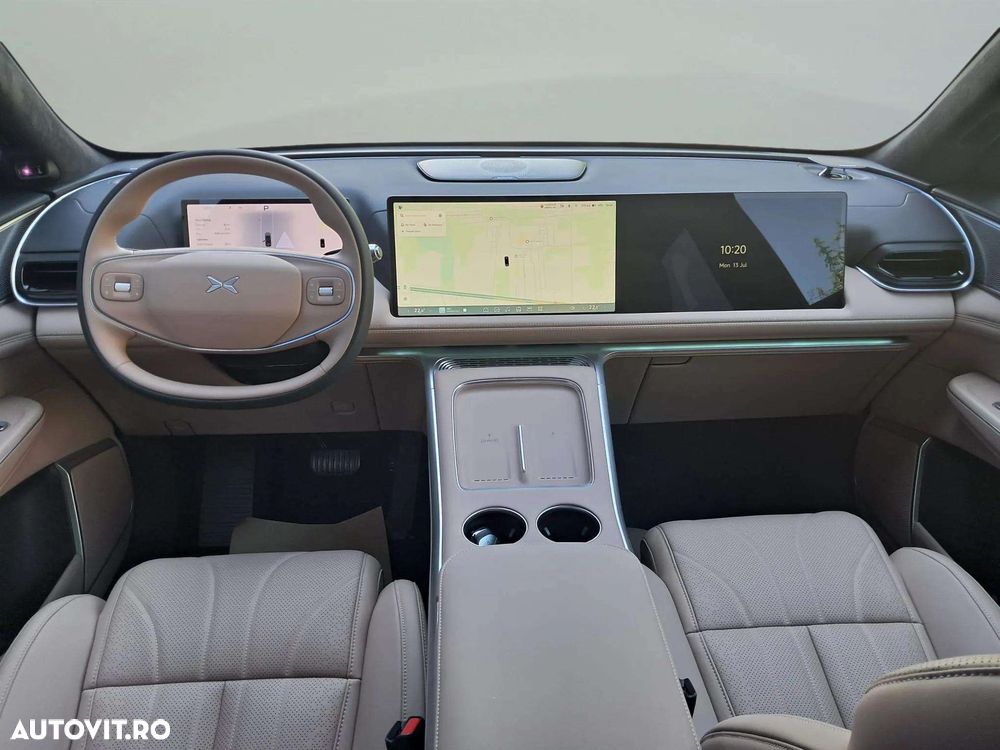 Xpeng G9 - 20