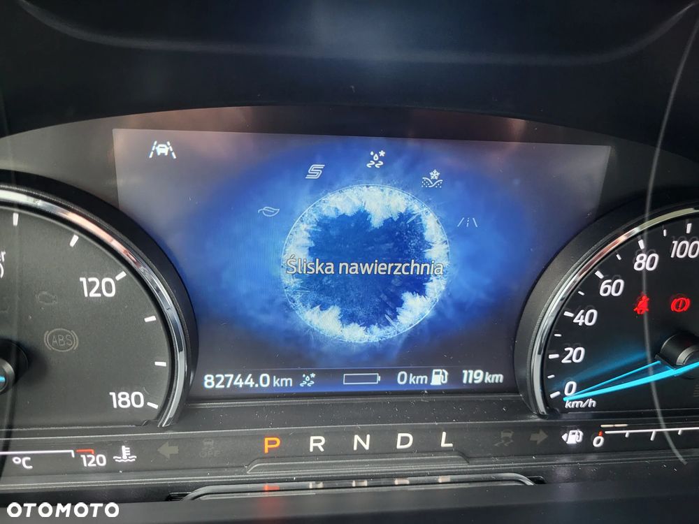Ford Kuga 2.5 Duratec PHEV TITANIUM X - 33