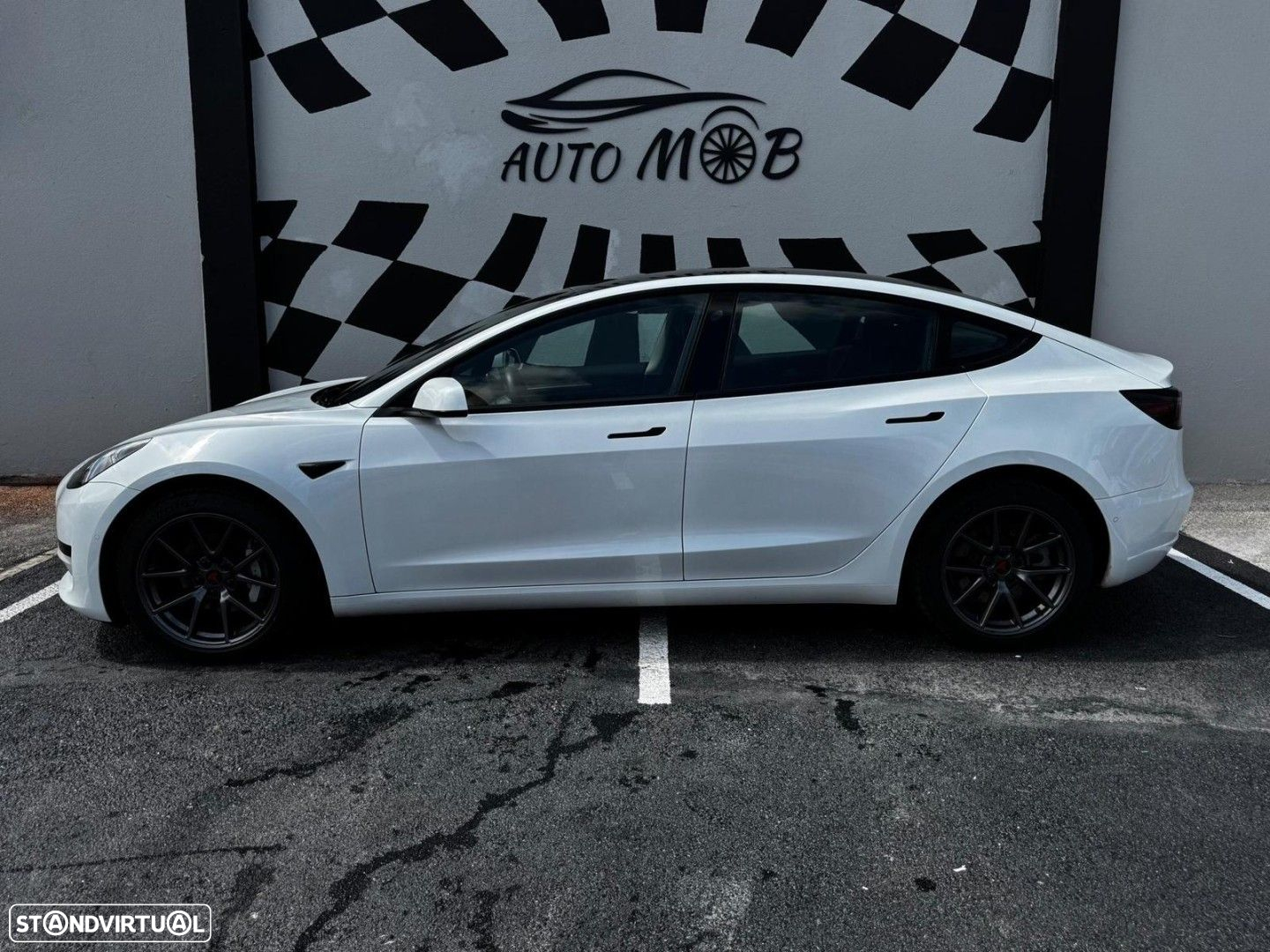 Tesla Model 3 Standard Range Plus RWD - 5
