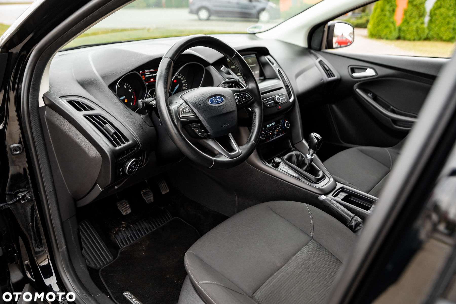 Ford Focus 1.0 EcoBoost Trend - 16
