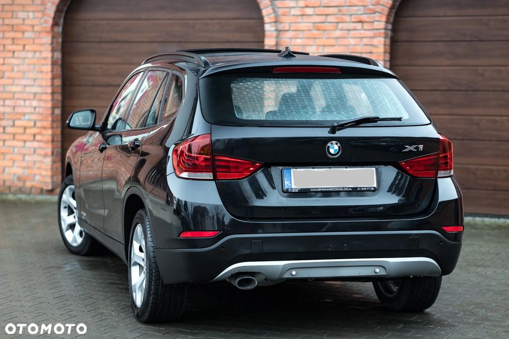 BMW X1 xDrive20d - 8