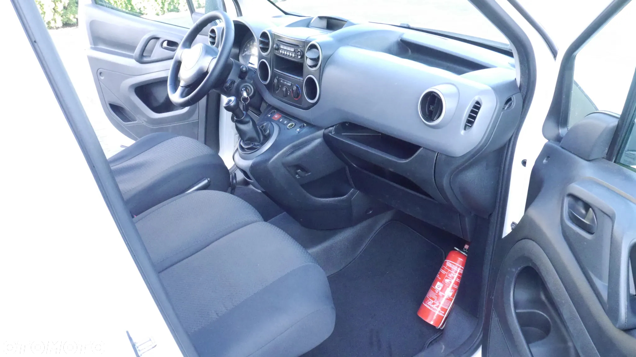 Citroën Berlingo L2 1.6 HDi 90 FAP Niveau A - 19