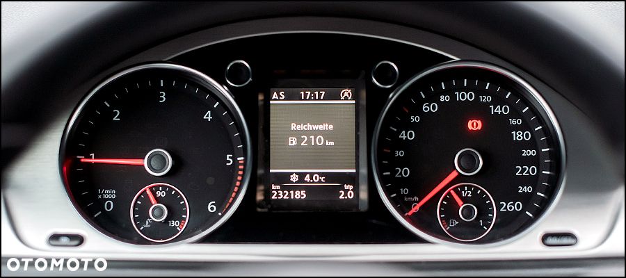 Volkswagen Passat - 21