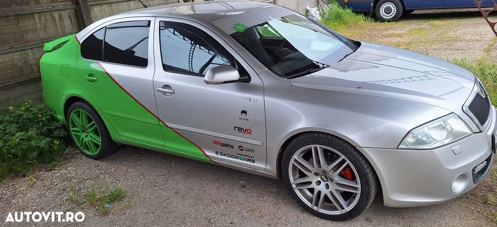 Skoda Octavia 2.0 FSI Turbo RS - 1