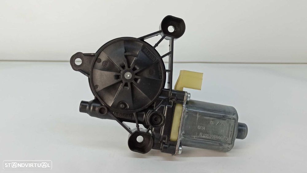 MOTOR ELEVADOR FRENTE DIREITO AUDI A3 SPORTBACK (8VA) AMBITION - 4