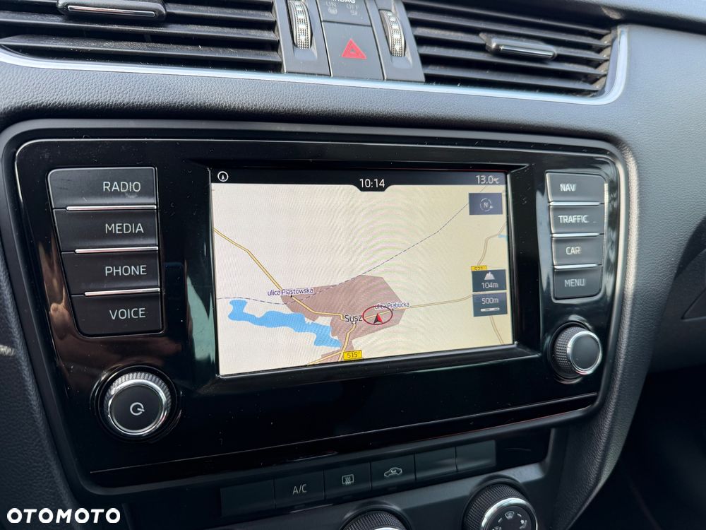 Skoda Octavia 2.0 TDI DSG Ambition - 22