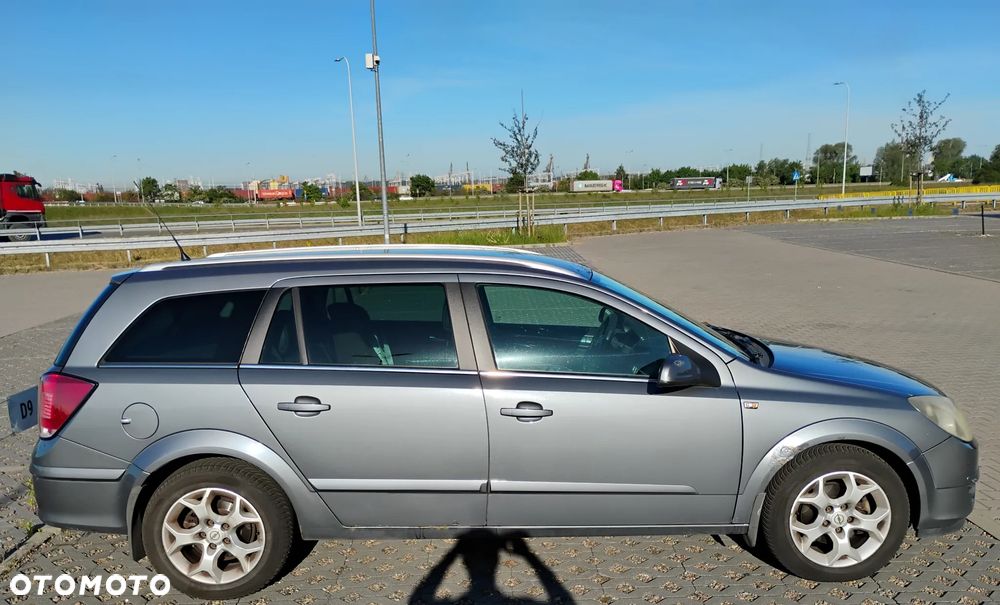 Opel Astra 1.6 Sport - 1