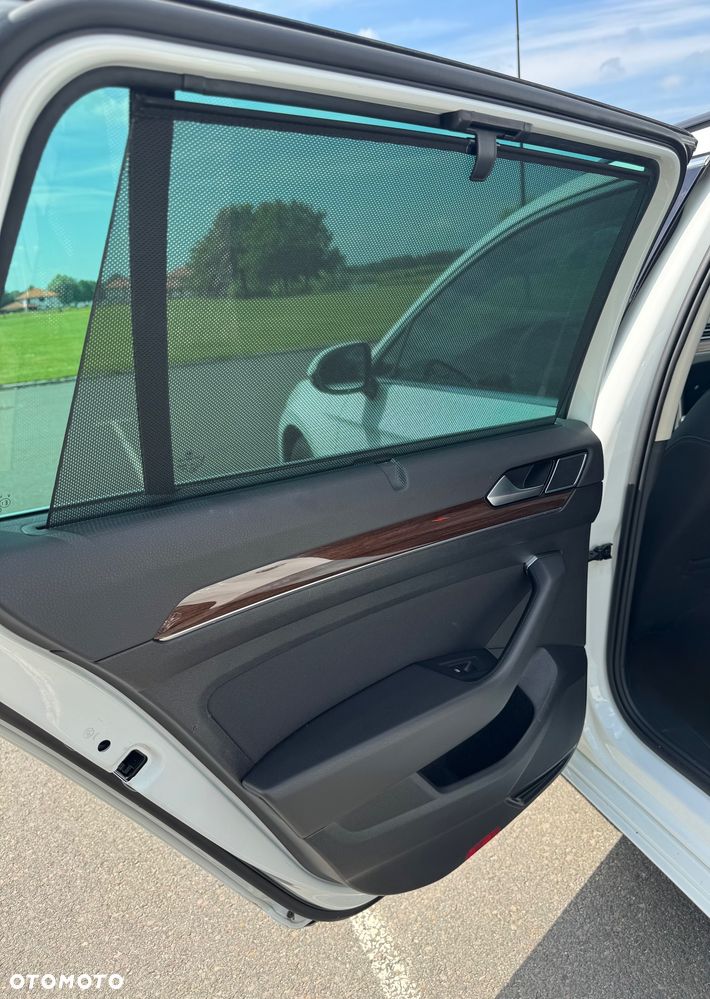 Volkswagen Passat 2.0 TDI SCR Comfortline - 17