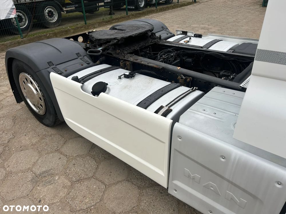 MAN TGX 18.480 RETARDER / AUTOMAT / BARDZO DOBRY STAN / ŚREDNIE SPALANIE OD NOWOŚCI TO 27.5 L / PRZEBIEG AUTOSTRADOWY 18 331 MOTOGODZIN PRACY SILNIKA / - 20