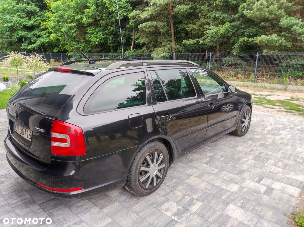 Skoda Octavia 2.0 TDI DPF RS - 5