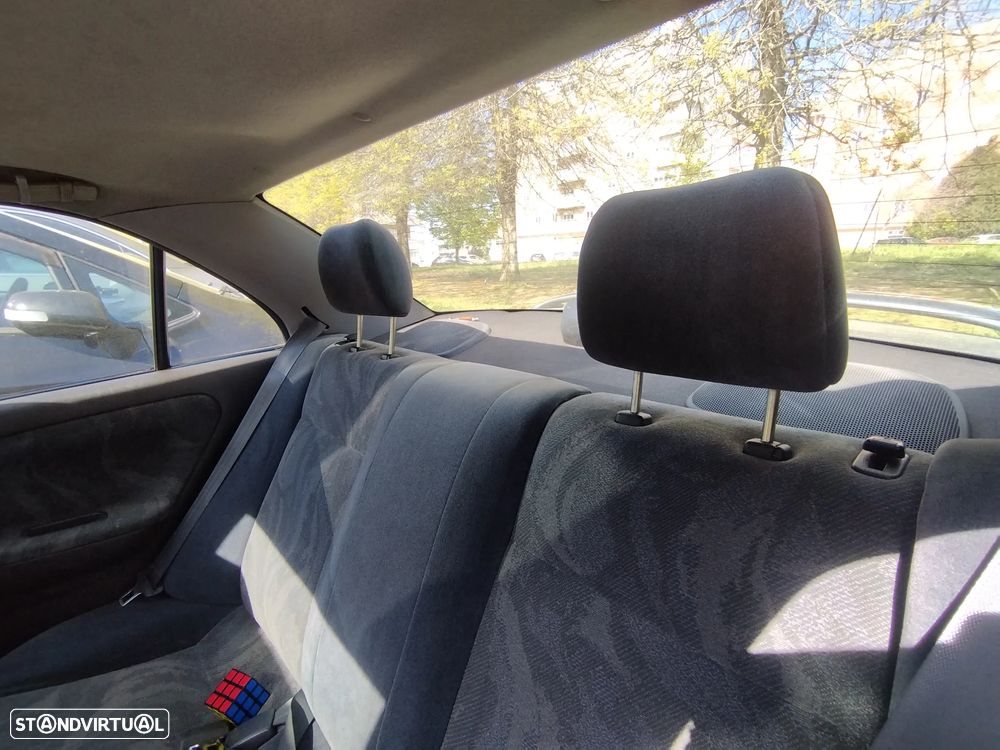 Mitsubishi Lancer 1.3 GLX JLL+AC+TA+AL+ABS - 8