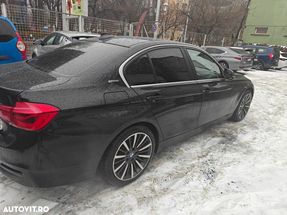 BMW Seria 3 330e iPerformance Advantage - 2